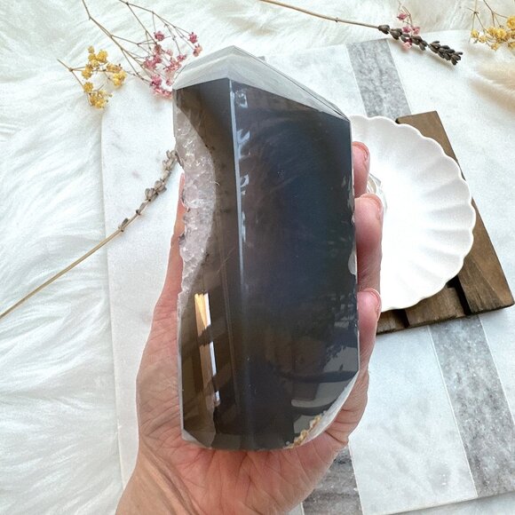 Agate Tower with Druzy - Picture 2 of 6